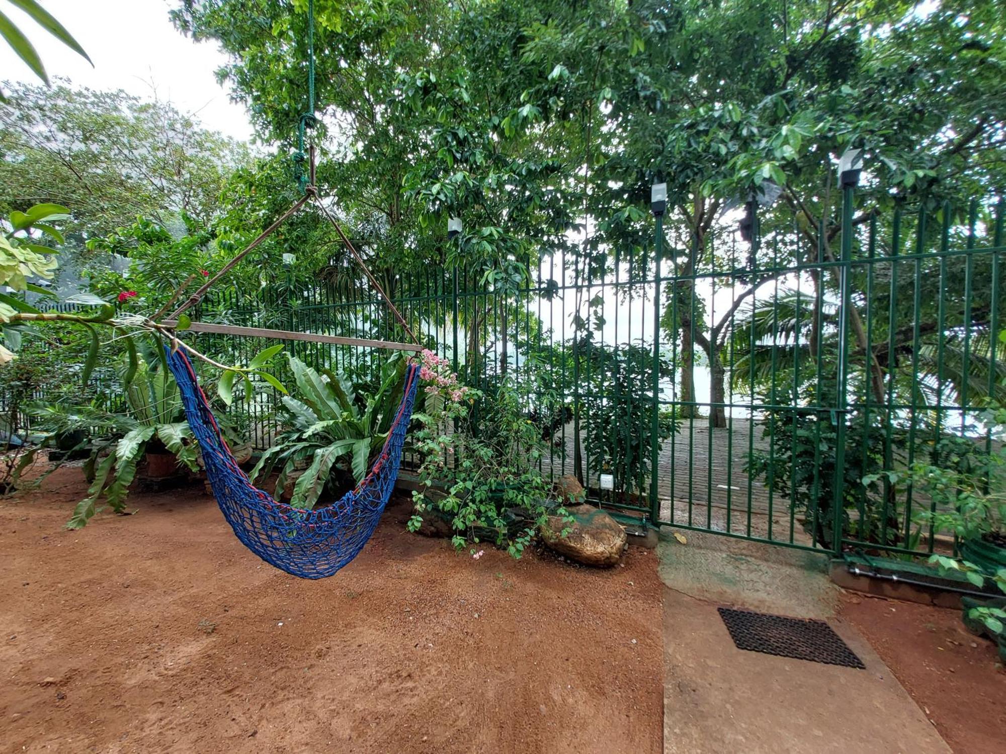 Lake Wave Hotel Anuradhapura Eksteriør billede